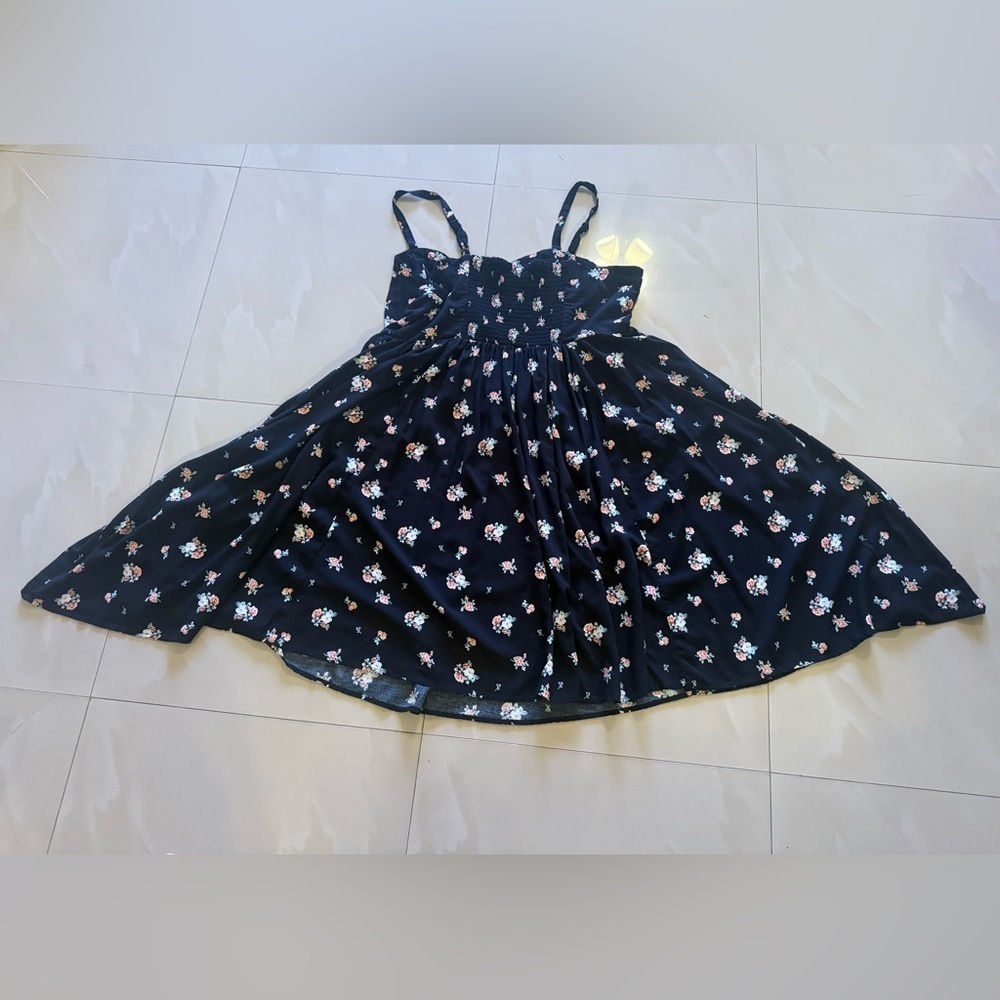 Torrid Blue Starry plus size 2 women black flowers sleeveless - Picture 8 of 12